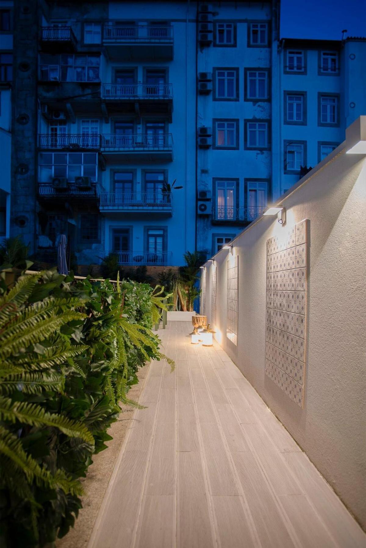 Liiiving In Porto - Soho Urban Retreat Apartment ภายนอก รูปภาพ